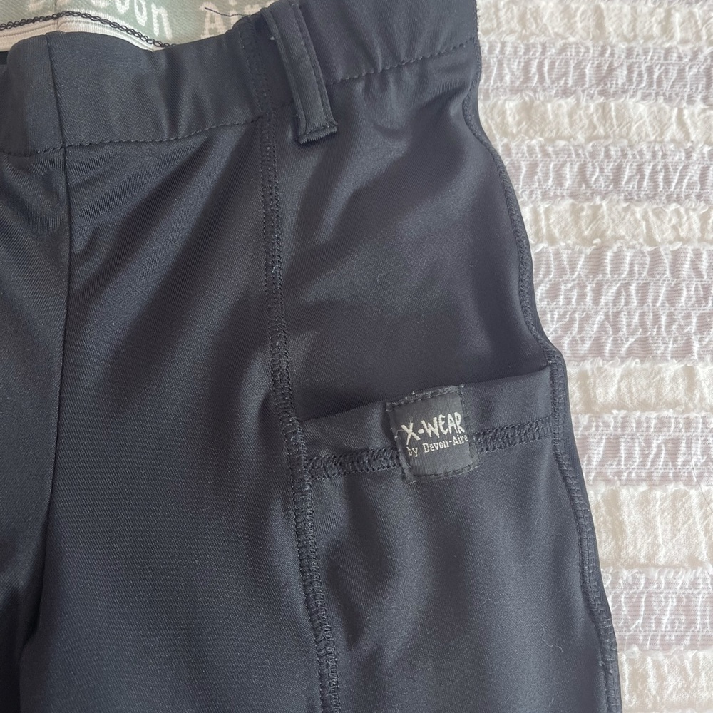 2 pairs of Irideon riding tights (khaki and black) 1 pair black devonaire tights - Picture 10 of 10